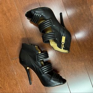 L.A.M.B. Black leather zip up open toe bootie heals size 7